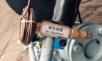 風冷箱式冷水機停機時應(yīng)該注意哪些？